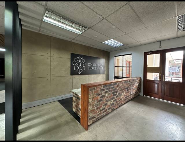 1,627M² OFFICE TO LET IN SANDTON CENTRAL
